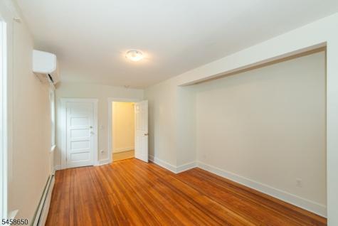 43 Walnut Street Montclair NJ 07042