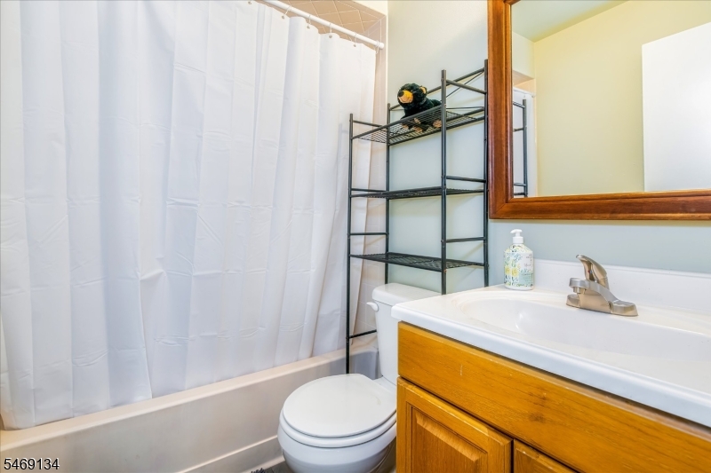 2 Davos Drive Vernon NJ 07462