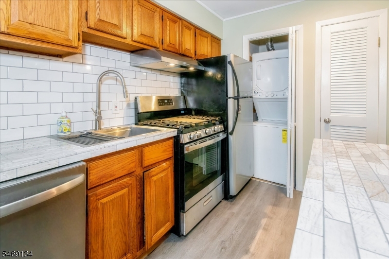 2 Davos Drive Vernon NJ 07462