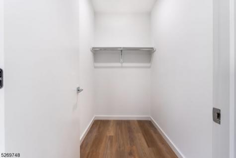 25 Freeway Drive East Orange NJ 07018