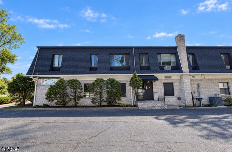 727 Joralemon Street Belleville NJ 07109