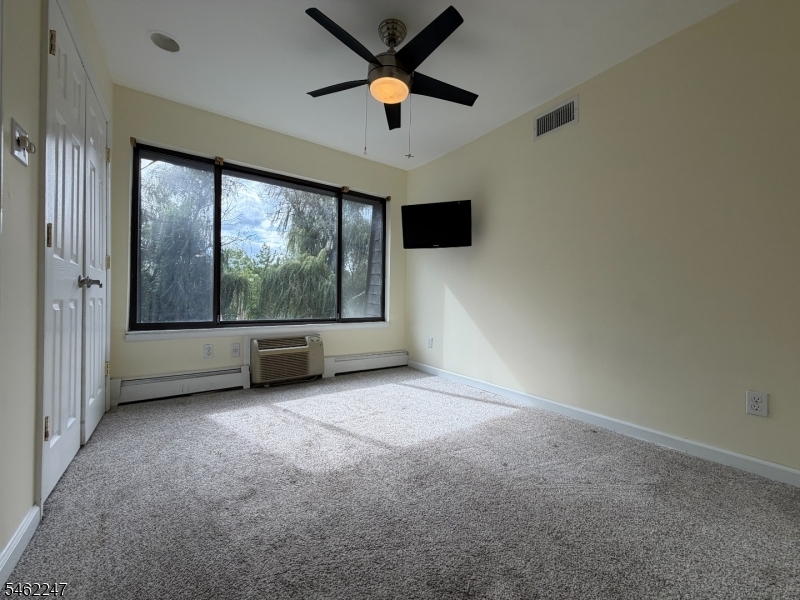 727 Joralemon Street Belleville NJ 07109