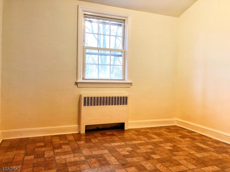 299 Concord Avenue Union NJ 07083