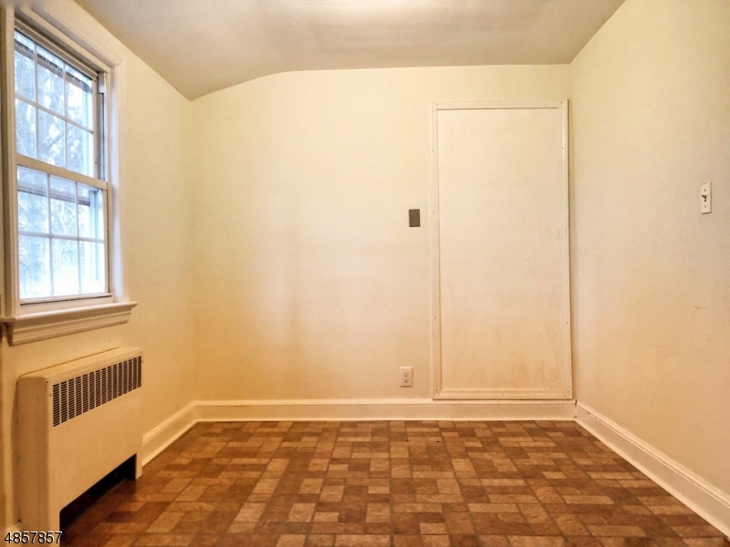 299 Concord Avenue Union NJ 07083