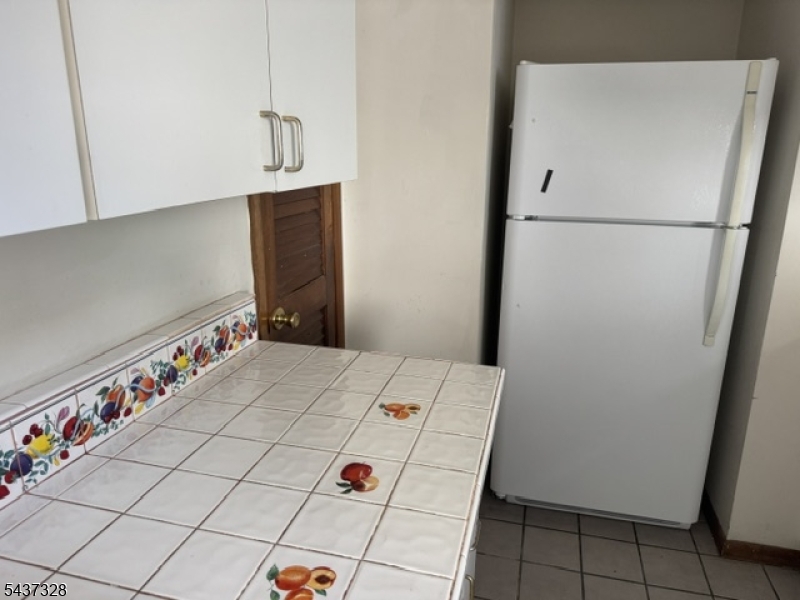 3 Spyglass Hill Vernon NJ 07462