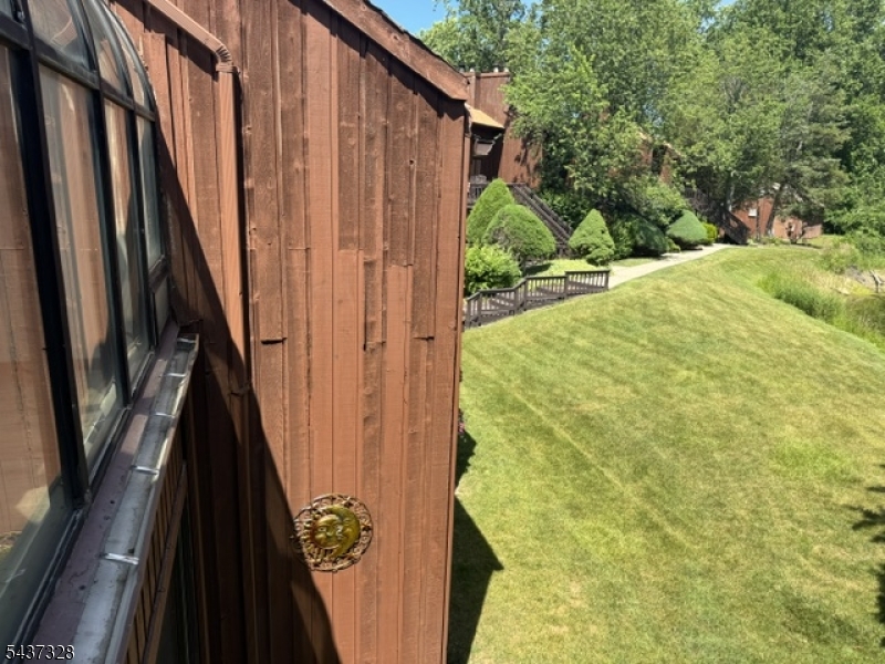 3 Spyglass Hill Vernon NJ 07462