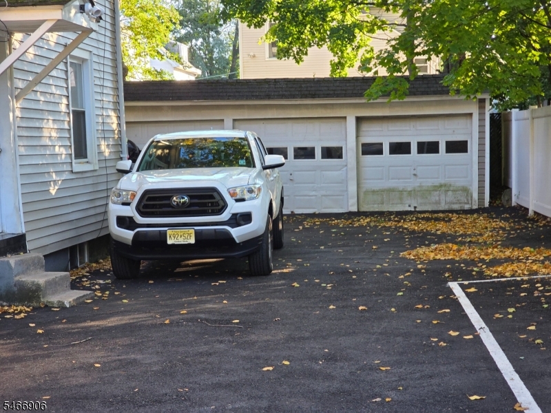 71 Cedar Avenue 2nd Fl Montclair NJ 07042