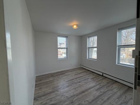 114 Center St, Unit 4 Clifton NJ 07011
