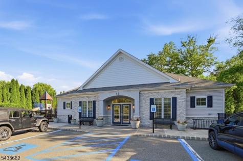 61 Schweinberg Drive Roseland NJ 07068