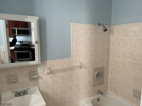 150 Stuyvesant Avenue Newark NJ 07106