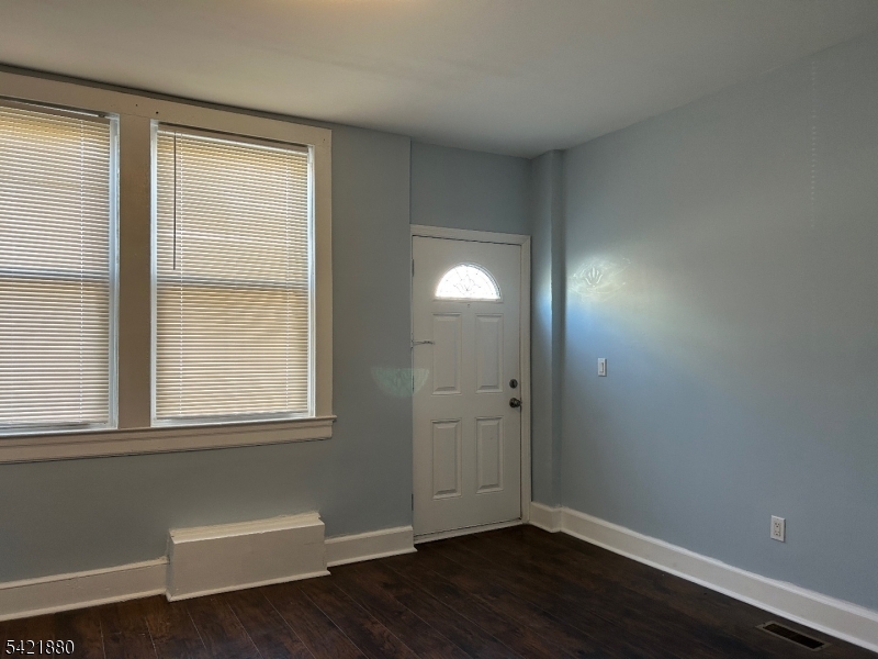 150 Stuyvesant Avenue Newark NJ 07106