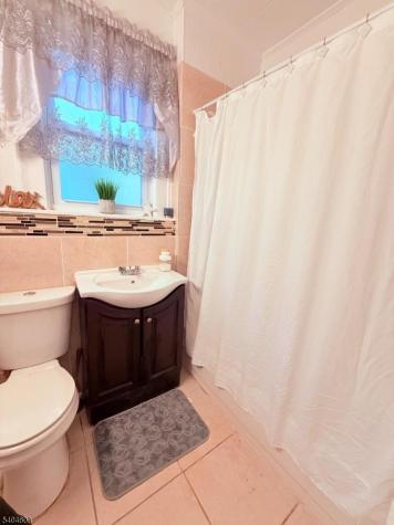 52 Brookdale Avenue Newark NJ 07106
