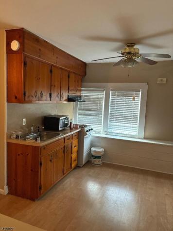 305 Penfield Place Dunellen NJ 08812