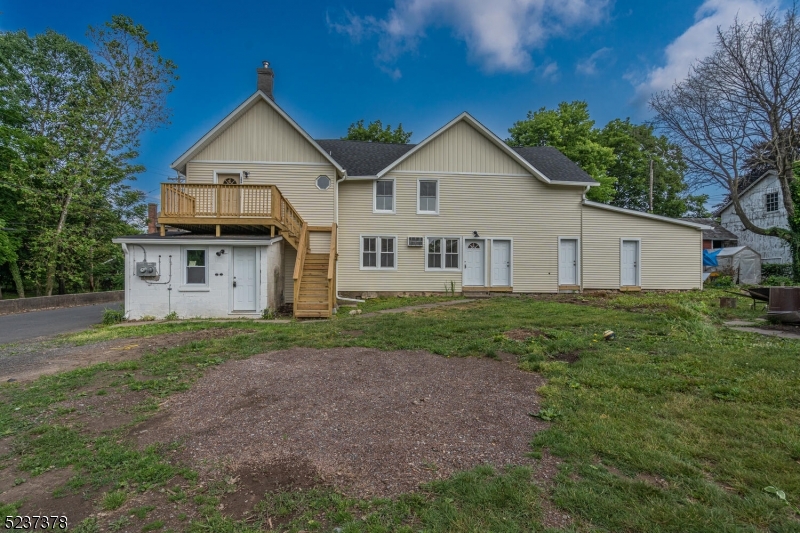 13 Maple Street Milford NJ 08848