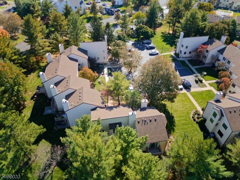 16 Cedar Court Raritan NJ 08822