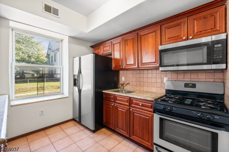 133 N Maple Avenue East Orange NJ 07017