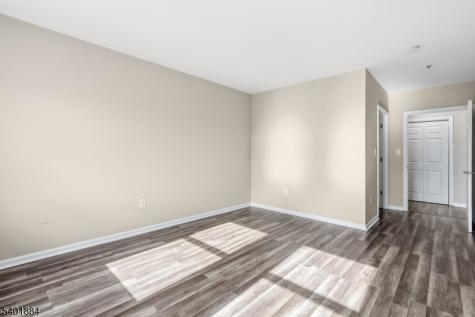 905 River Road Edgewater NJ 07020