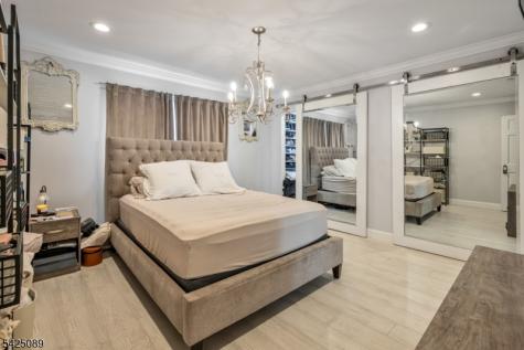 28 Glenroy Road Fairfield NJ 07004
