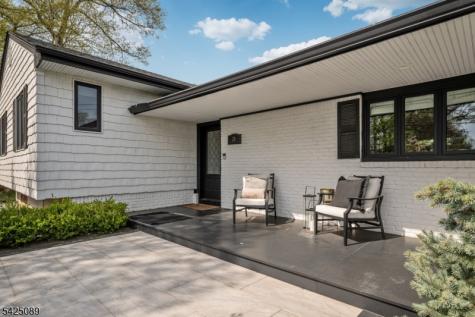 28 Glenroy Road Fairfield NJ 07004