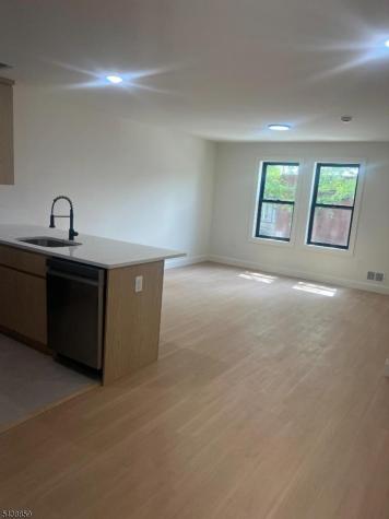 5 Montclair Avenue Paterson NJ 07503