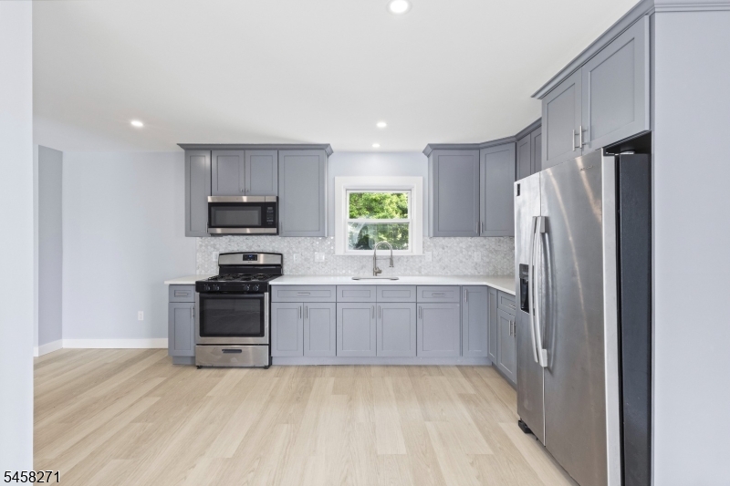 97 Cedar Hill Avenue Belleville NJ 07109