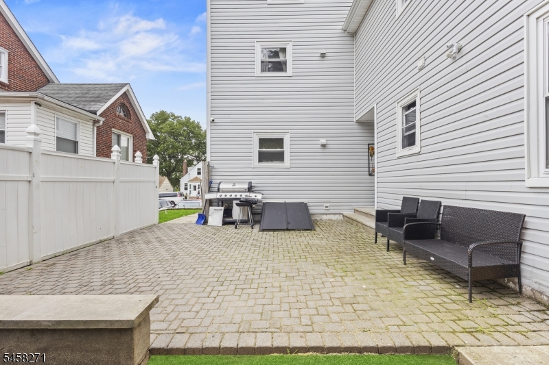 97 Cedar Hill Avenue Belleville NJ 07109