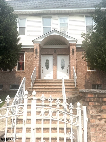873 Chancellor Avenue Irvington NJ 07111