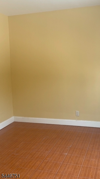 873 Chancellor Avenue Irvington NJ 07111