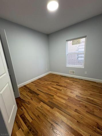 479 N 6th Street Newark NJ 07107