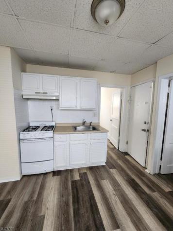 668 Clarkson Avenue Elizabeth NJ 07202