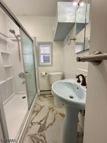 123 Clark Place Elizabeth NJ 07206