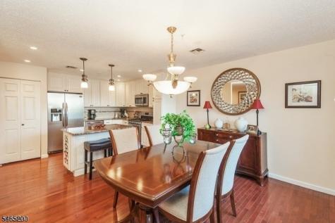 16 Mcchesney Court West Orange NJ 07052