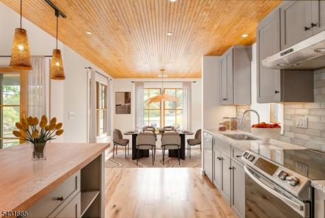 232 W Shore Drive Hardyston NJ 07460