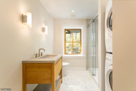 232 W Shore Drive Hardyston NJ 07460
