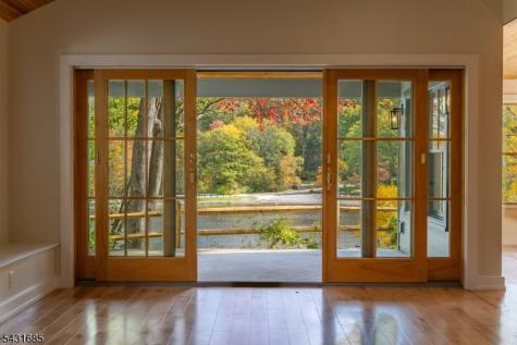 232 W Shore Drive Hardyston NJ 07460