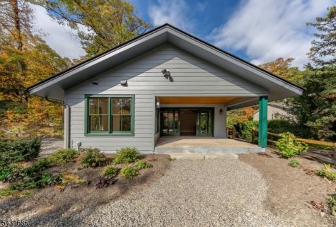 232 W Shore Drive Hardyston NJ 07460