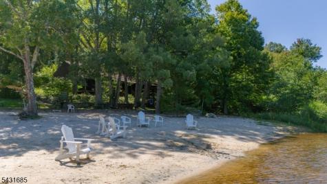 232 W Shore Drive Hardyston NJ 07460
