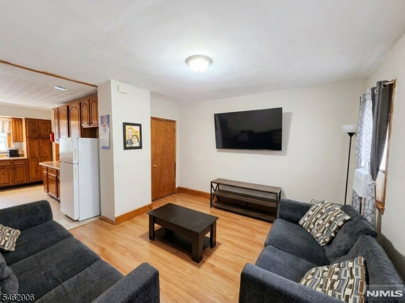 435 Washington Street Carlstadt NJ 07072