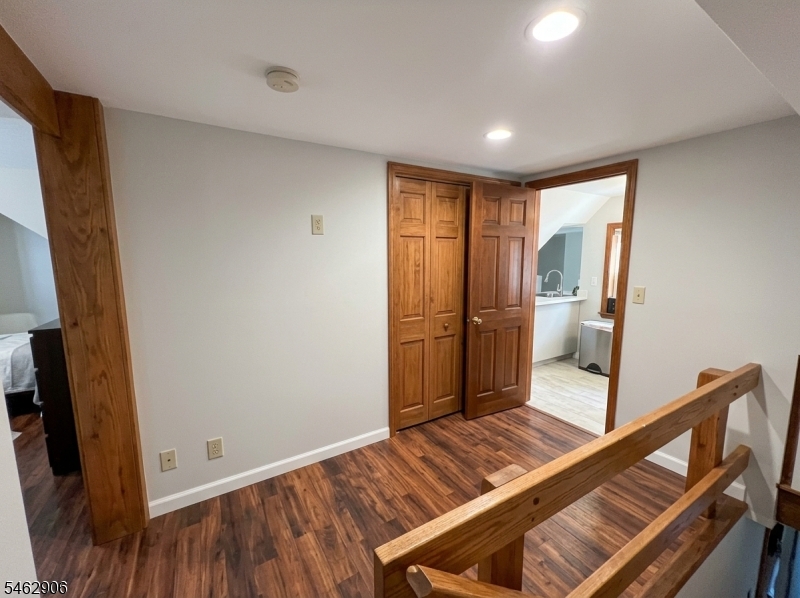435 Washington Street Carlstadt NJ 07072
