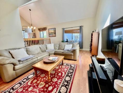 2 Hawthorne Place Bernards NJ 07920