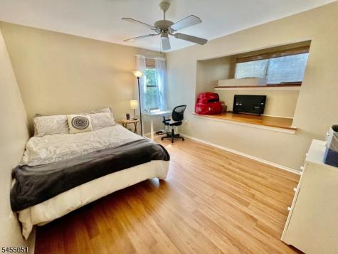 2 Hawthorne Place Bernards NJ 07920
