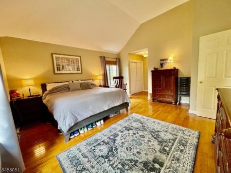 2 Hawthorne Place Bernards NJ 07920