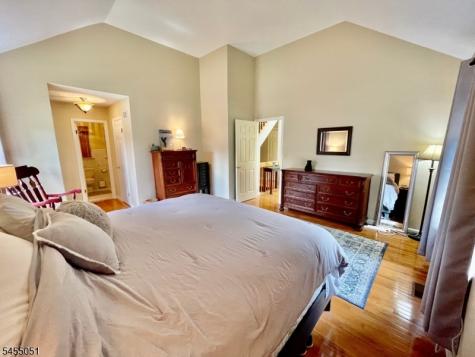 2 Hawthorne Place Bernards NJ 07920