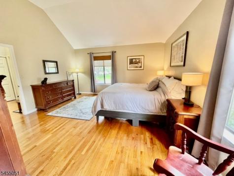 2 Hawthorne Place Bernards NJ 07920