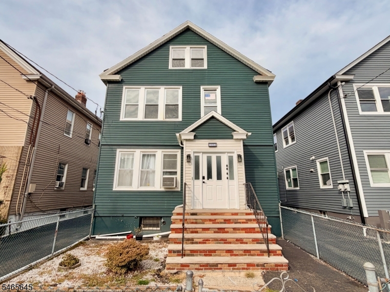 1054 Kilsyth Road Elizabeth NJ 07208