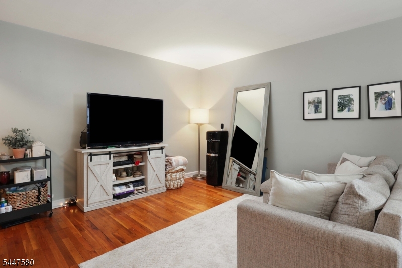 46 F Parkway Village Cranford NJ 07016