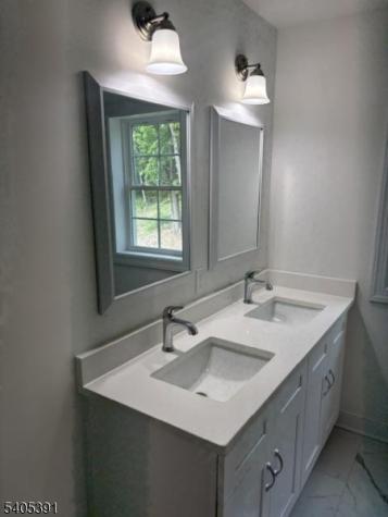 1007 County Road 519 Frelinghuysen NJ 07860