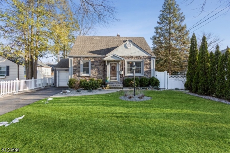 2436 Mountain Avenue Scotch Plains NJ 07076