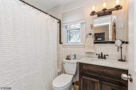2436 Mountain Avenue Scotch Plains NJ 07076
