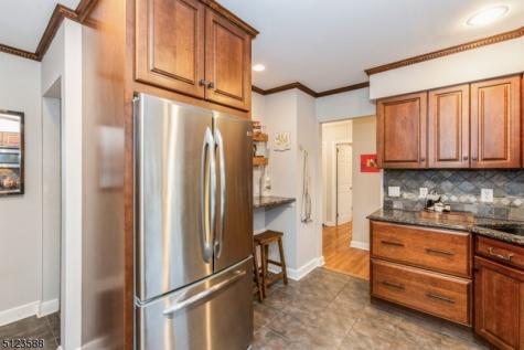 2436 Mountain Avenue Scotch Plains NJ 07076